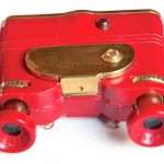 Binoca camera red 3